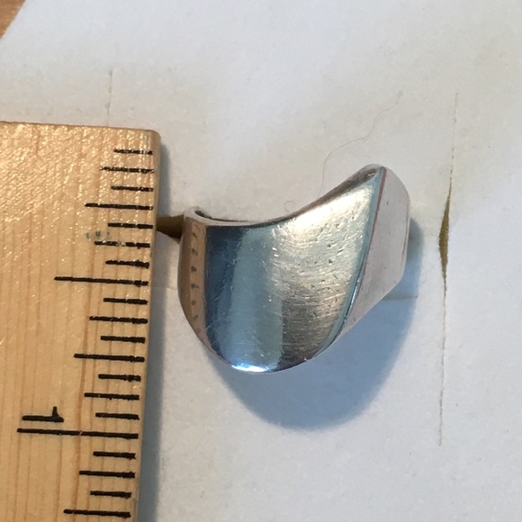 Sterling silver ring size 7 - Picture 3 of 6